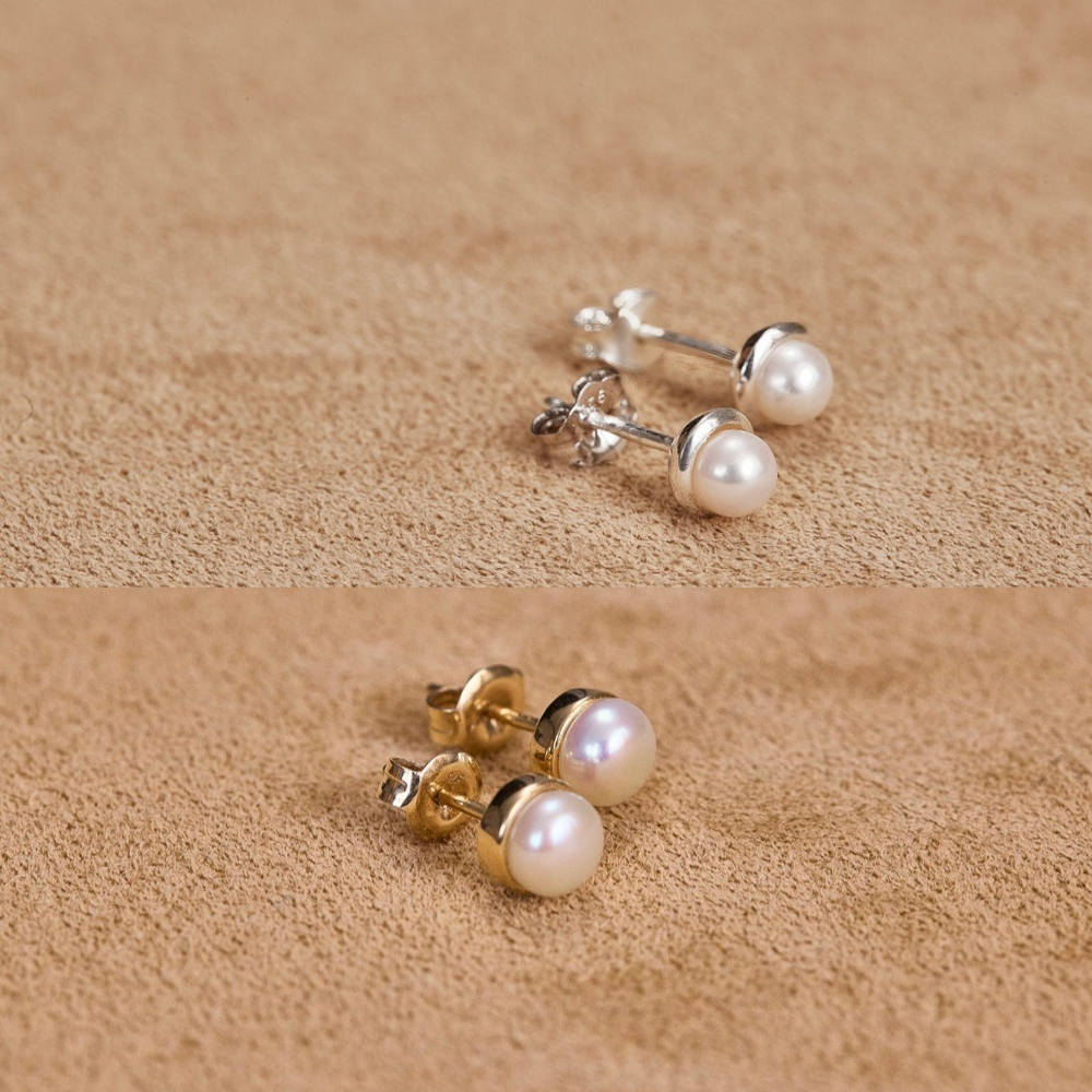 Pearl -Button studs